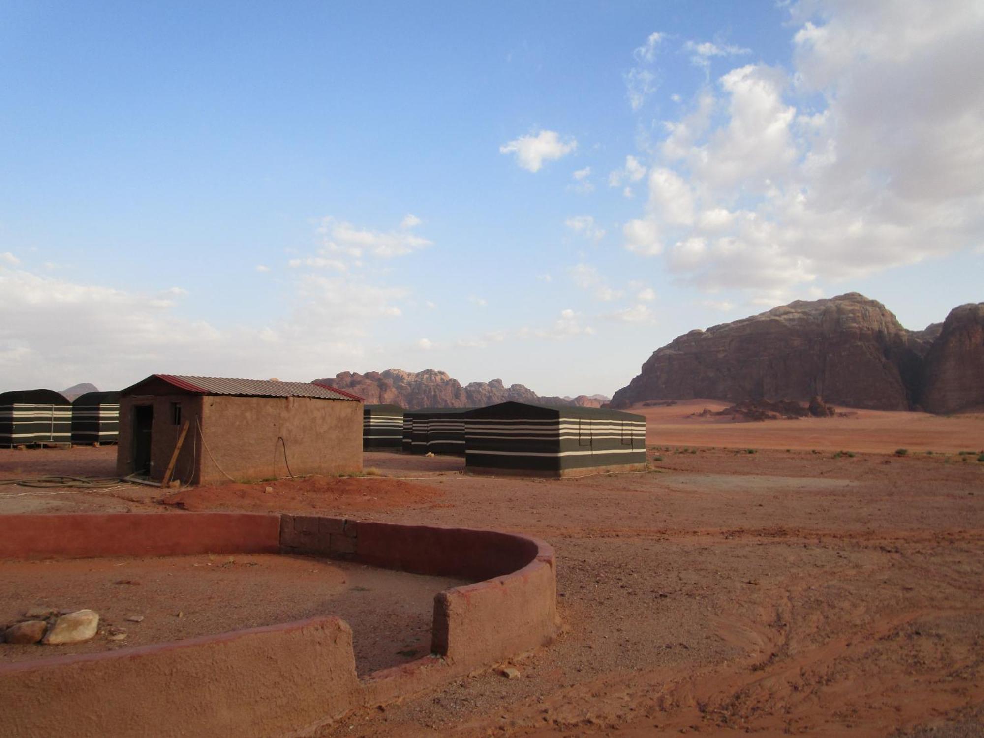 Hotel Bedouin House Camp Wadi Rum Zewnętrze zdjęcie