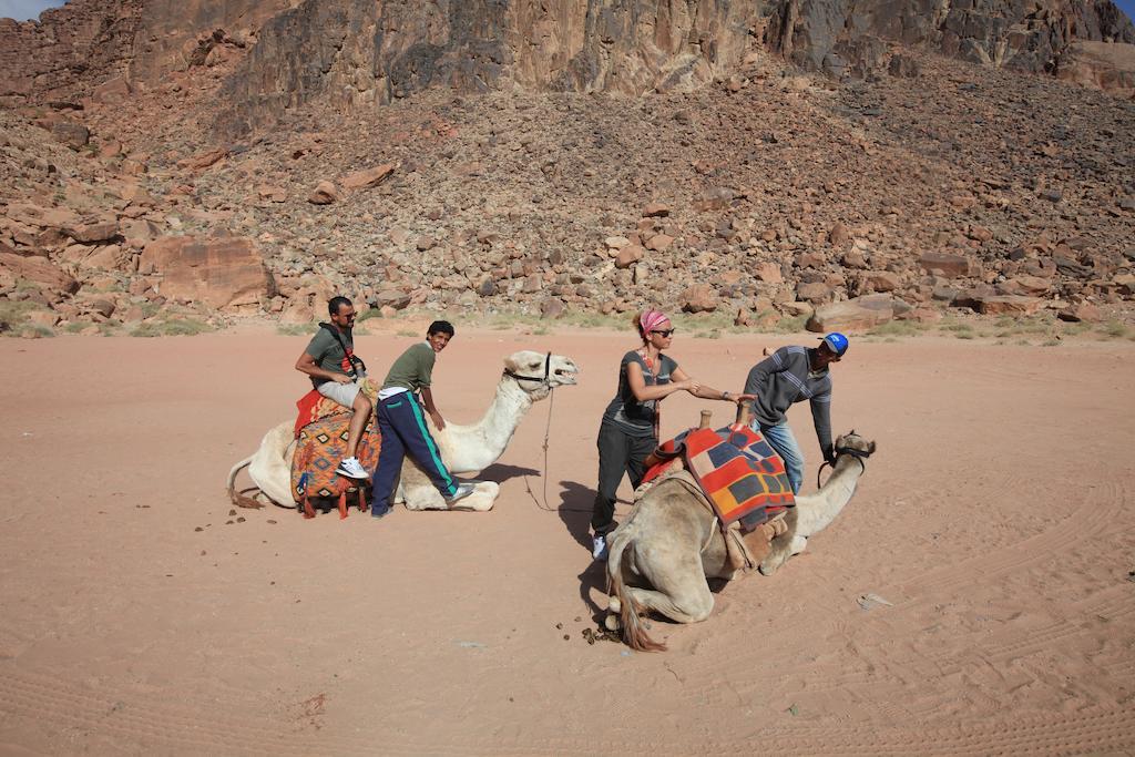 Hotel Bedouin House Camp Wadi Rum Zewnętrze zdjęcie